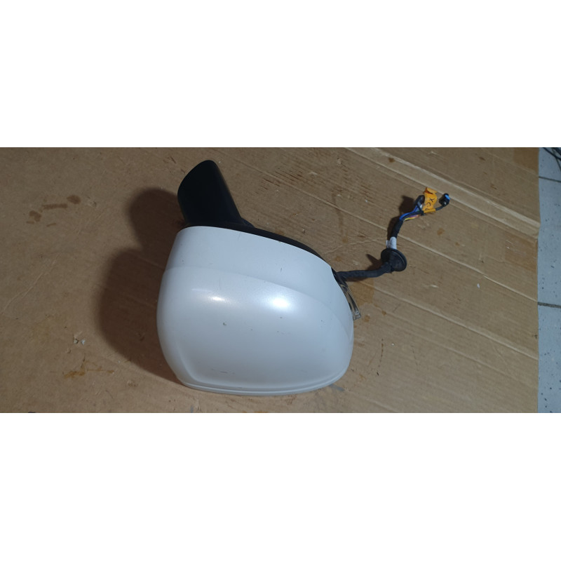 volvo-xc60-right-camera-auto-