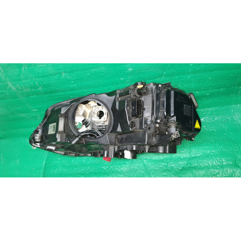 volkswagen-golf-7-gti-right-