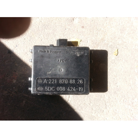 MERCEDES S CLK W221 W209 RAIN SENSOR CONTROL UNIT 2007-2010 2218708826 5DC008424-19 USED