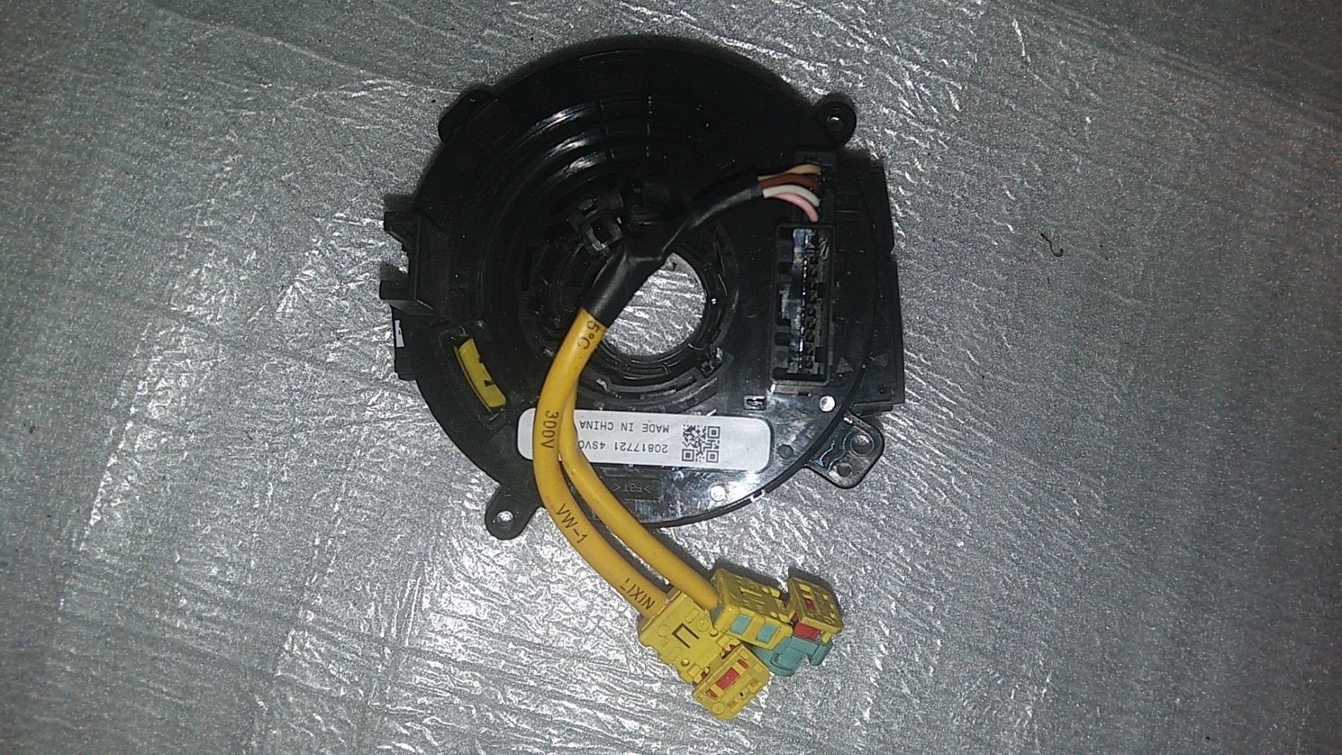 CADILLAC BUICK CHEVROLET GMC CLOCKSPRING 20102015 GM 20817721 25849366