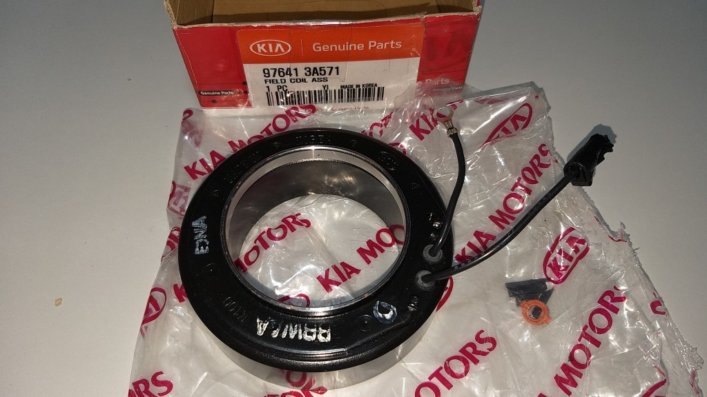 KIA HYUNDAI 2.7L COMPRESSOR COIL 20002009 976413A571 976413A571