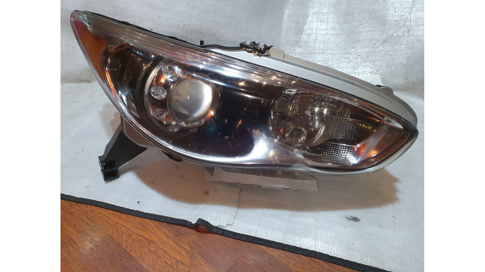 INFINITI JX35 QX60 RIGHT XENON HEADLIGHT OEM 20132015 260603JA0A 260103JA0A Octopus Center
