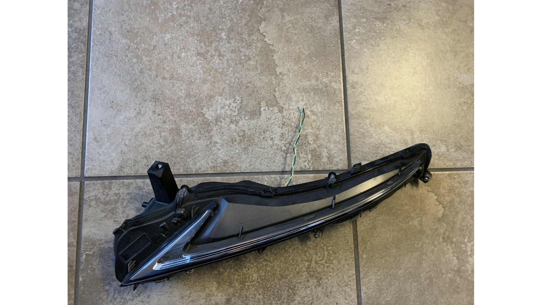 LEXUS IS IS250 IS300 IS350 LEFT LED DAYTIME RUNNING LIGHT LAMP 2017