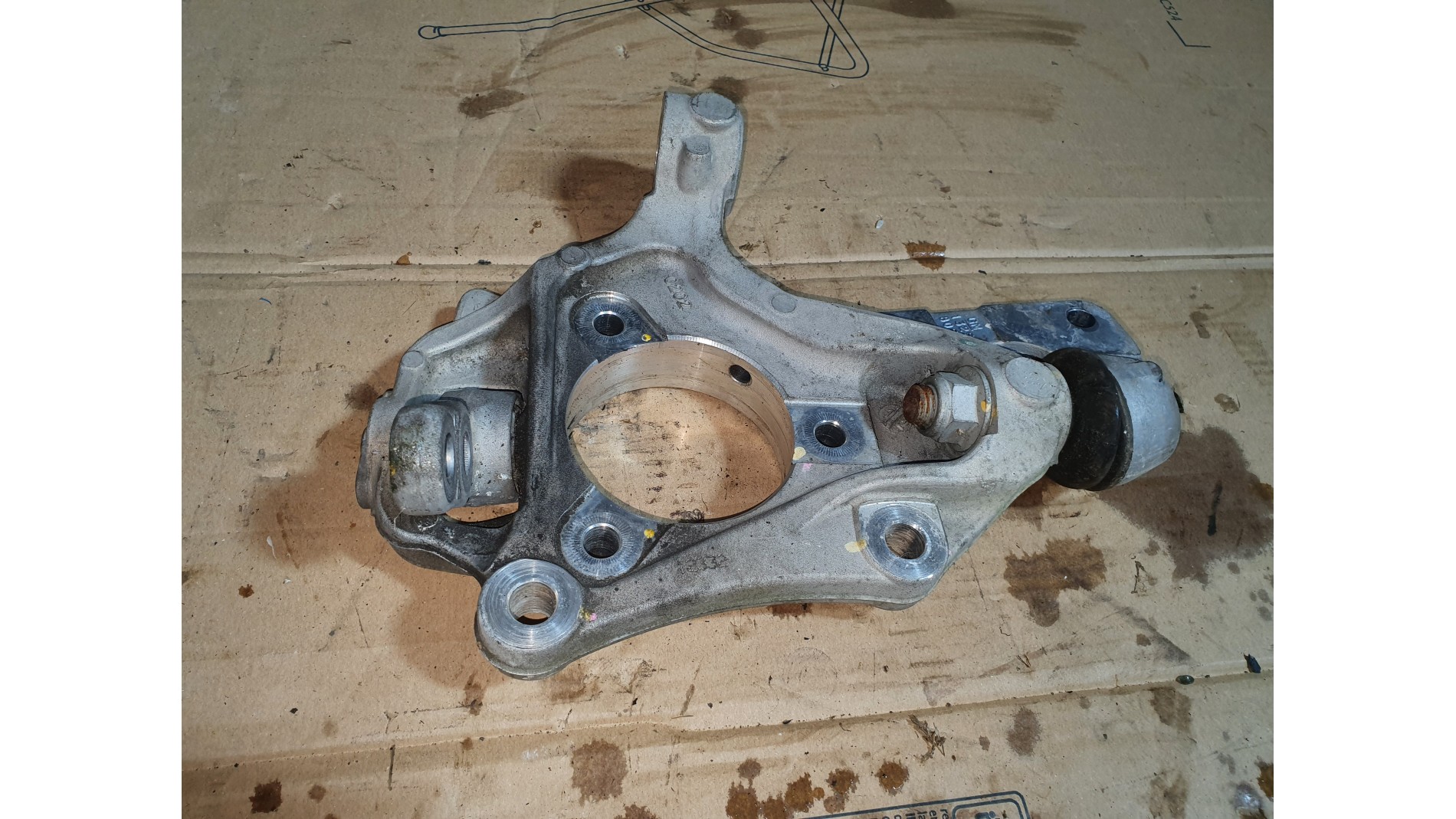 CADILLAC ELR FRONT LEFT STEERING KNUCKLE BALL JOINT 20142016 GM